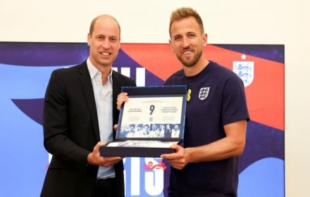 Prince William sends a message to the England national team