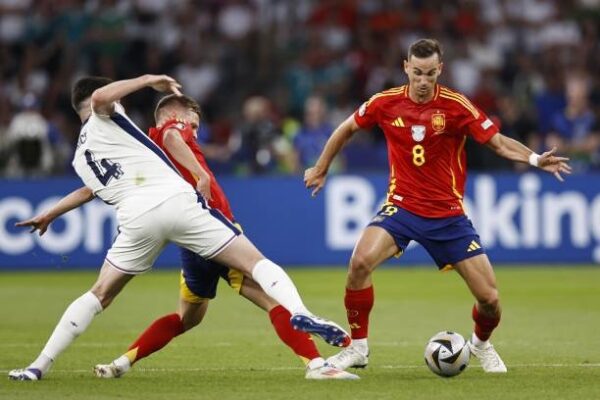 declan-rice-criticized-as-useless-in-englands-defeat-to-spain